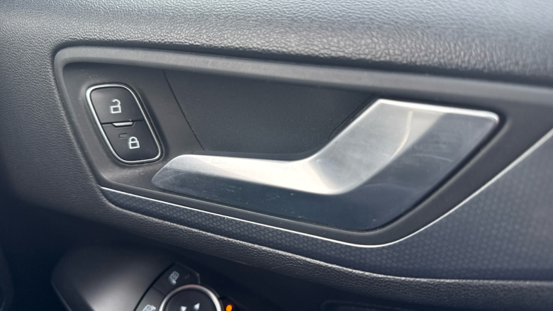 Ford Focus 1.0 EcoBoost 125 Active 5dr Petrol Hatchback